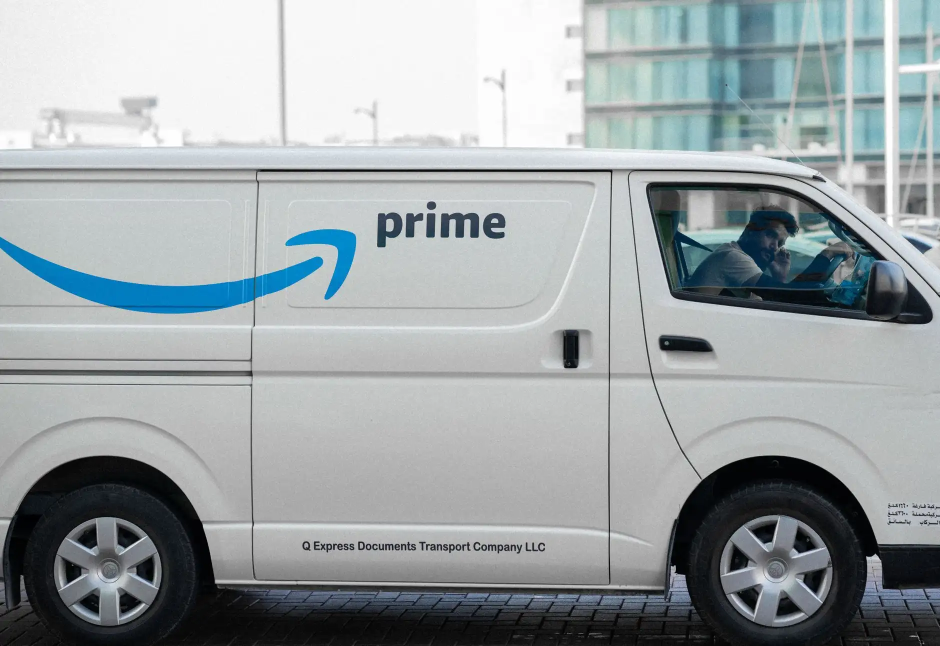 2025年日用消费品批发市场趋势与区域代理选品策略